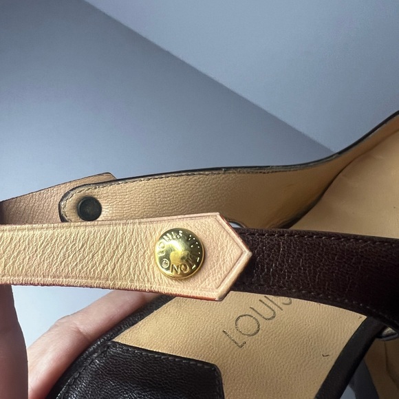 LOUIS VUITTON Leather Slingback Pumps - Picture 7 of 8